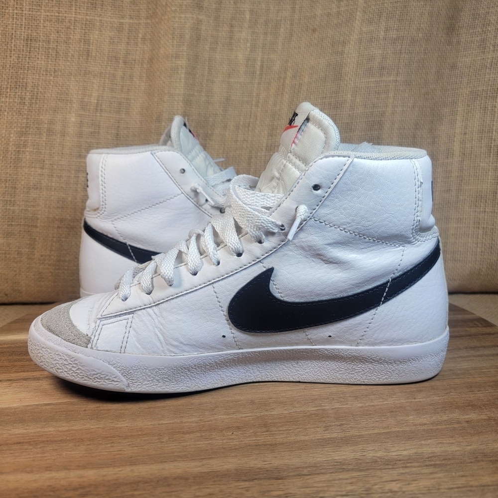 Nike Blazer Mid 77 Sneakers White Black Leather High Top Shoes Youth 4.5Y - Picture 5 of 8